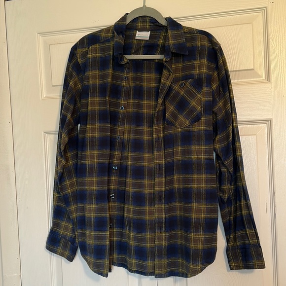 Columbia Flannel Button Down - Picture 1 of 4